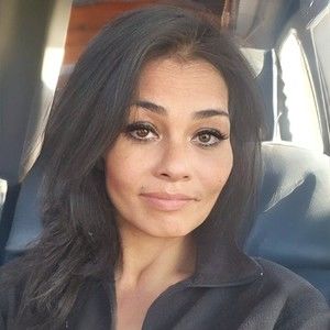 Meet your Posher, Savanh